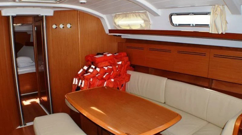 Beneteau Cyclades 43.4