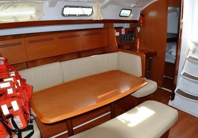 Beneteau Cyclades 43.4