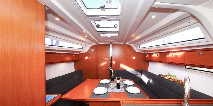 Bavaria 37 Cruiser