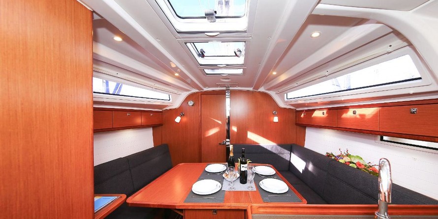 Bavaria 37 Cruiser