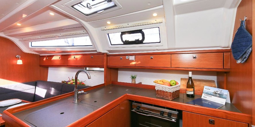 Bavaria 37 Cruiser