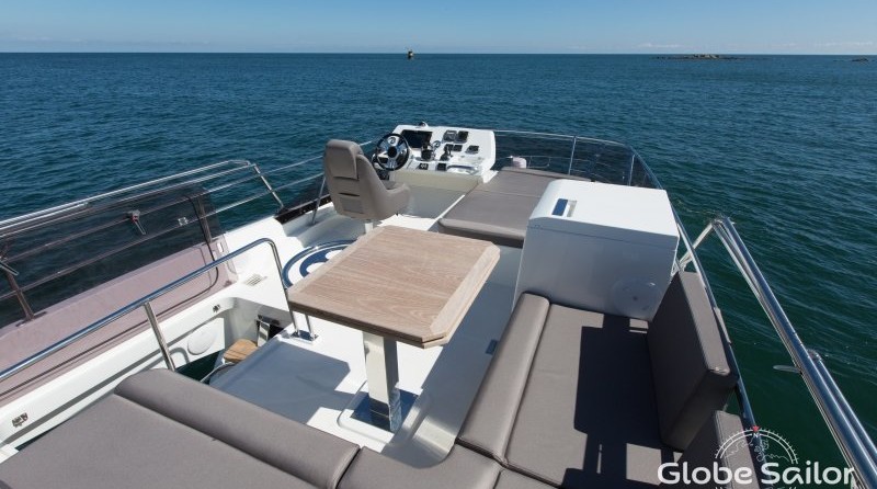 Prestige 420 Fly