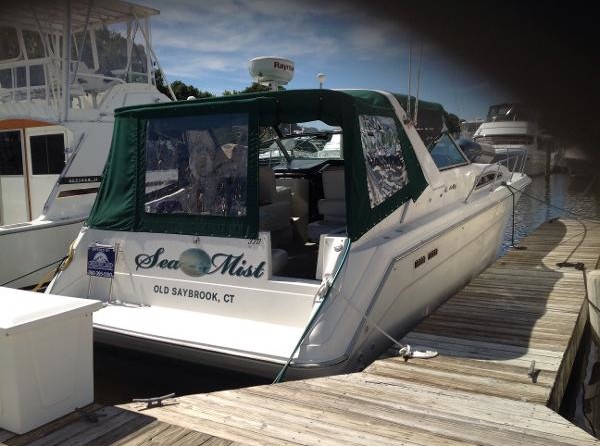 Sea Ray 370 Express Cruiser