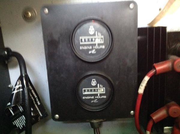 Sea Ray 370 Express Cruiser