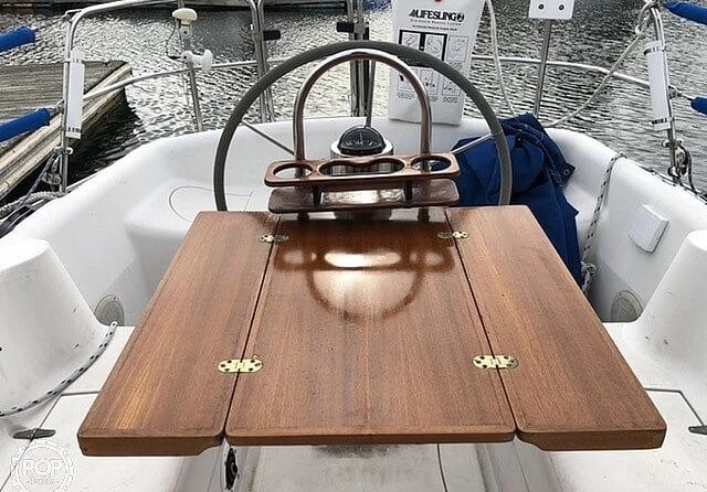 Canadian Sailcraft 36