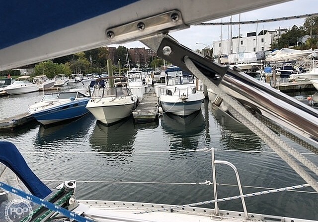 Canadian Sailcraft 36