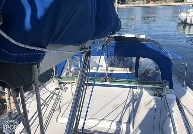 Canadian Sailcraft 36