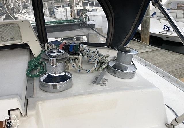 Canadian Sailcraft 36