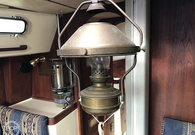 Canadian Sailcraft 36