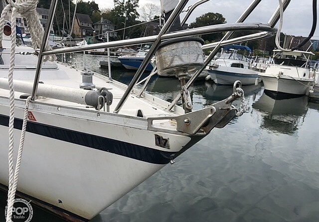 Canadian Sailcraft 36