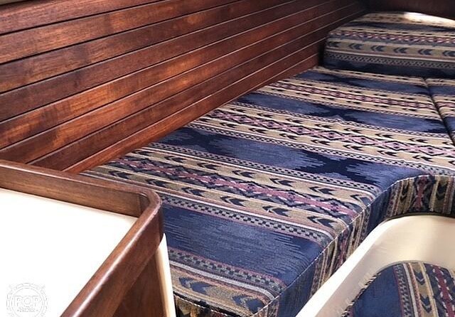 Canadian Sailcraft 36