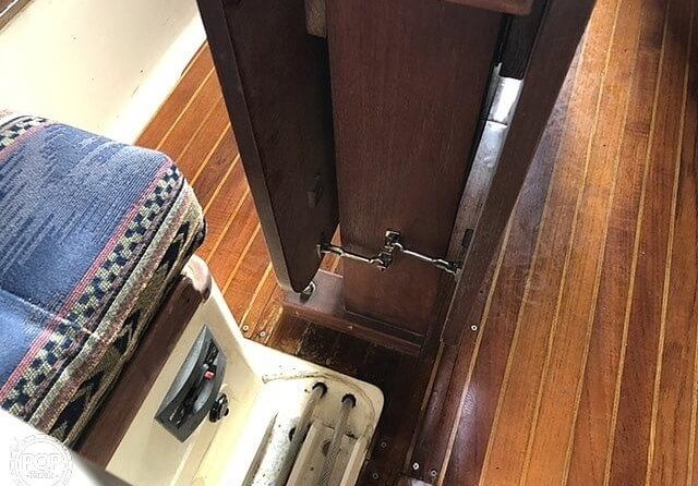 Canadian Sailcraft 36