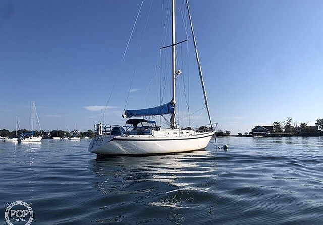 Canadian Sailcraft 36