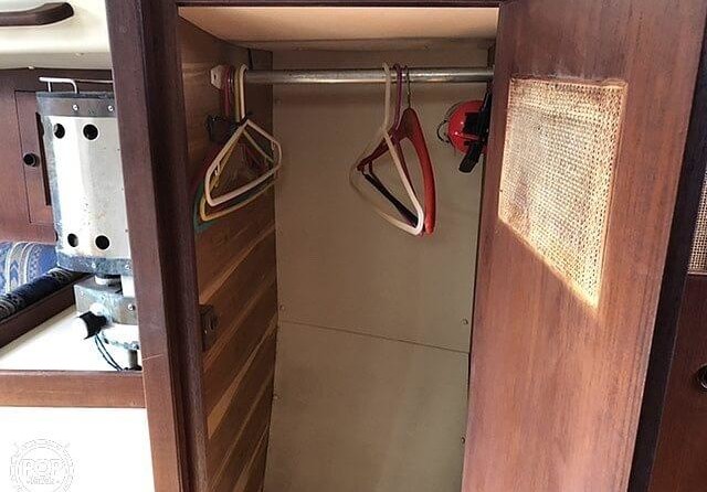 Canadian Sailcraft 36