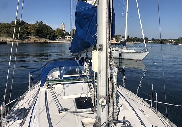 Canadian Sailcraft 36