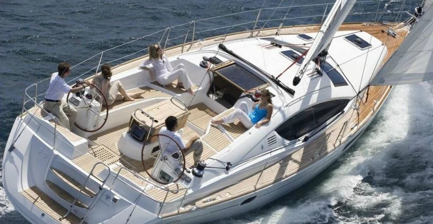 Sun Odyssey 43 - 3 cab.