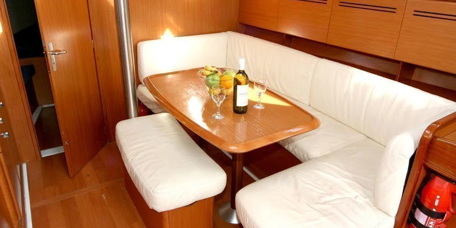 Beneteau Cyclades 43.3