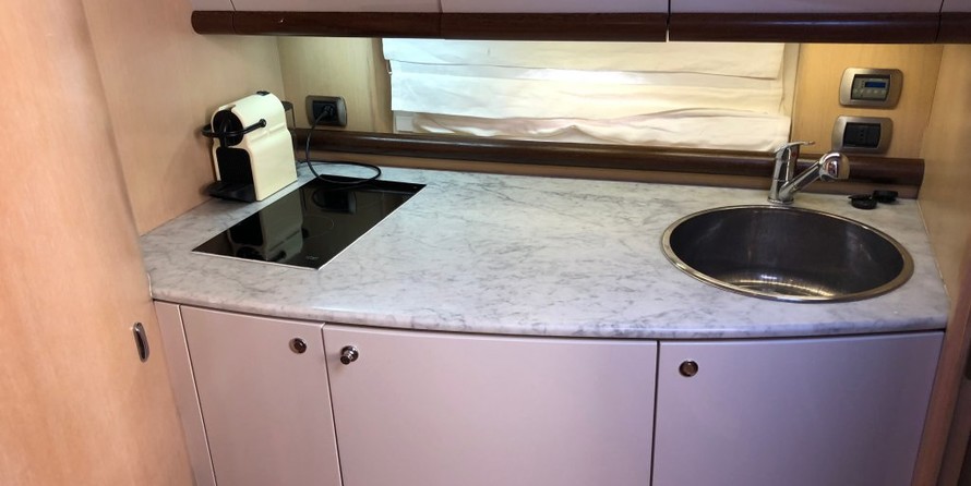 Blu martin 58 feet open