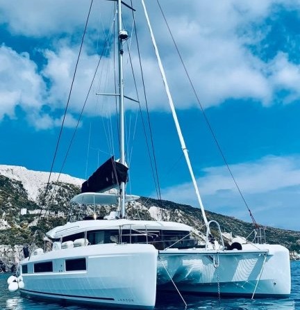 Lagoon 50