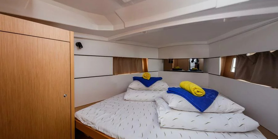 Beneteau Oceanis 38.1