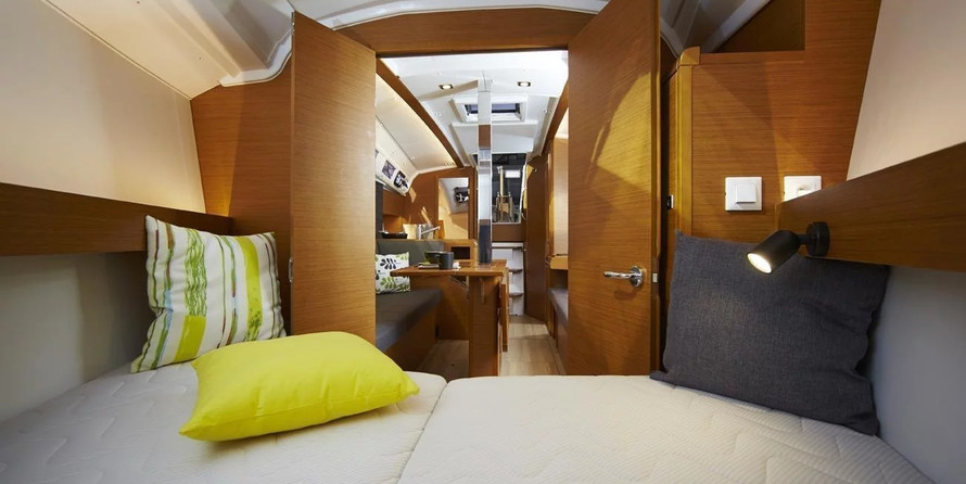 Jeanneau Sun Odyssey 349