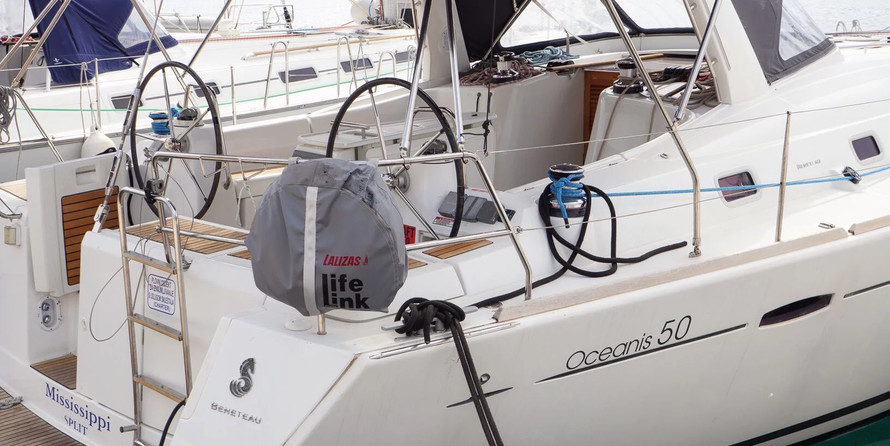 Beneteau Oceanis 50 Family