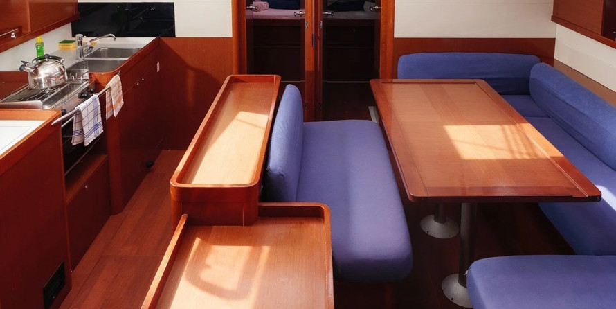 Beneteau Oceanis 50 Family