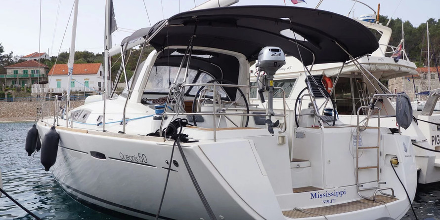 Beneteau Oceanis 50 Family