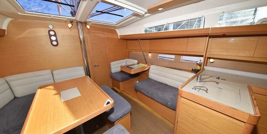 Dufour 412