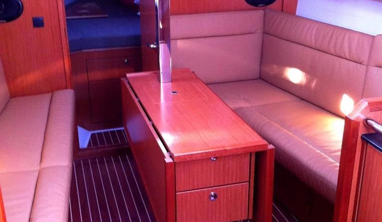 Bavaria 32 Cruiser
