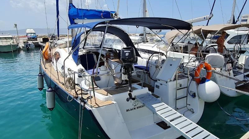 Oceanis 43