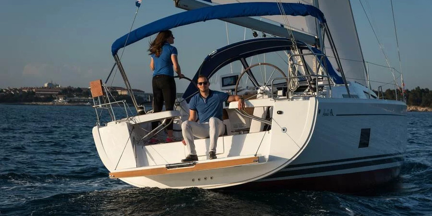 Hanse 418