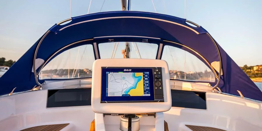 Hanse 418