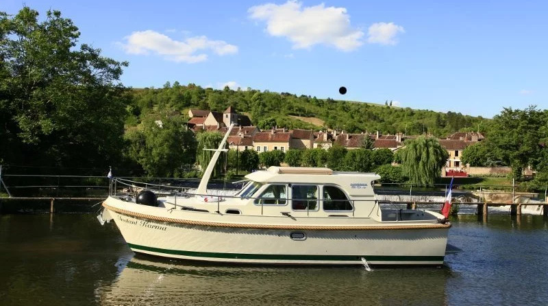 Linssen Grand Sturdy 29.9 Sedan