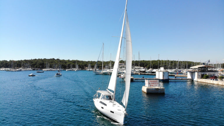 Oceanis 41.1