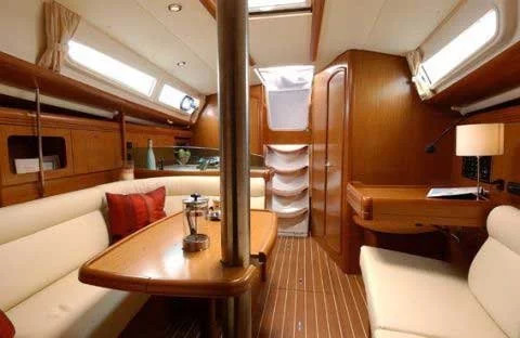 Sun Odyssey 36i - 2 cab.