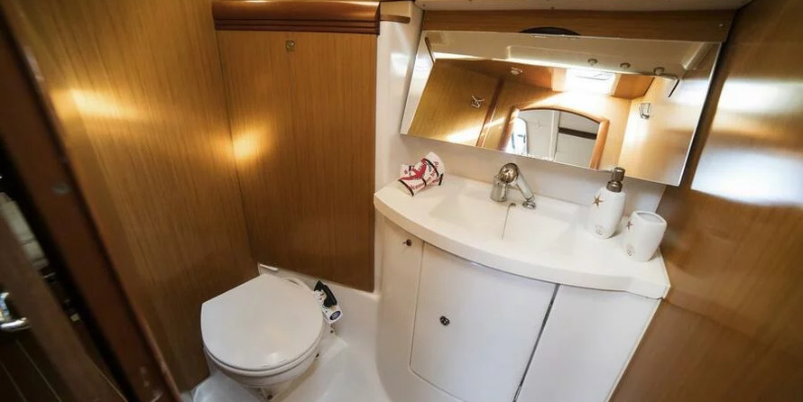 Sun Odyssey 42 i