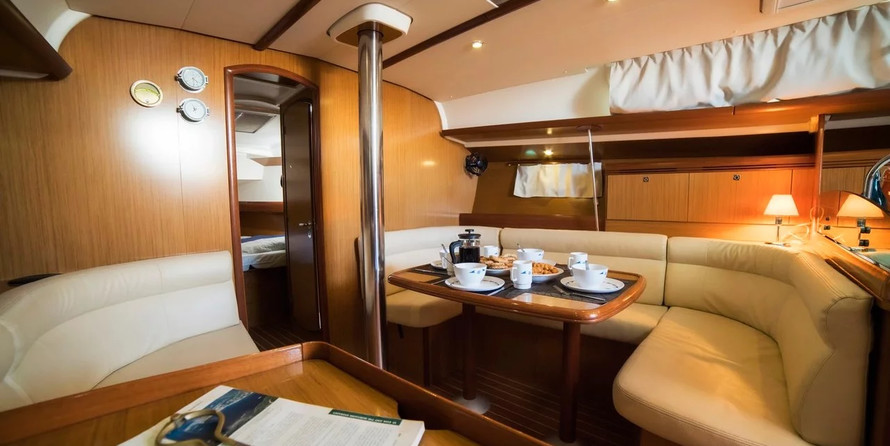 Sun Odyssey 42 i