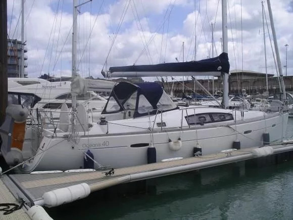 Oceanis 40