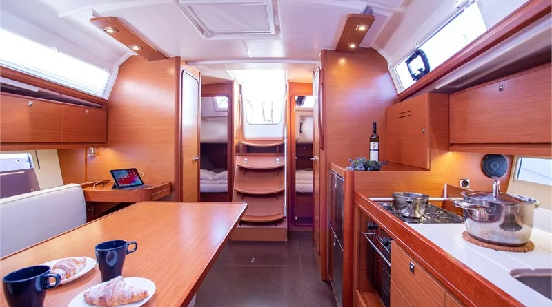 Dufour 382 Grand Large (3Cab)