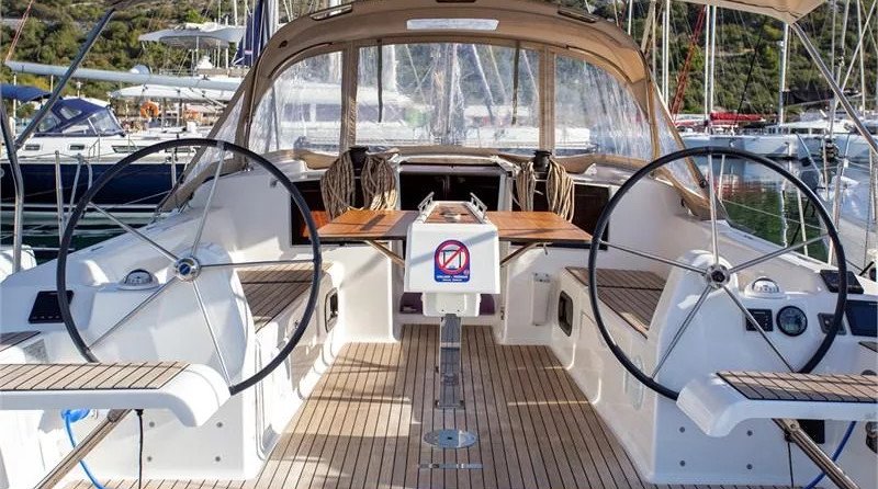 Dufour 382 Grand Large (3Cab)