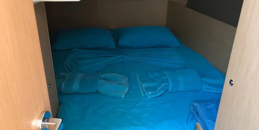 Beneteau Oceanis 38.1