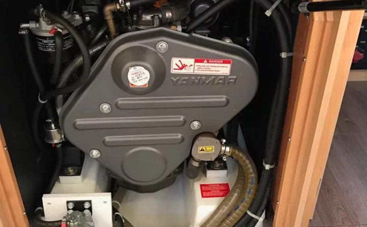 Beneteau Oceanis 38.1