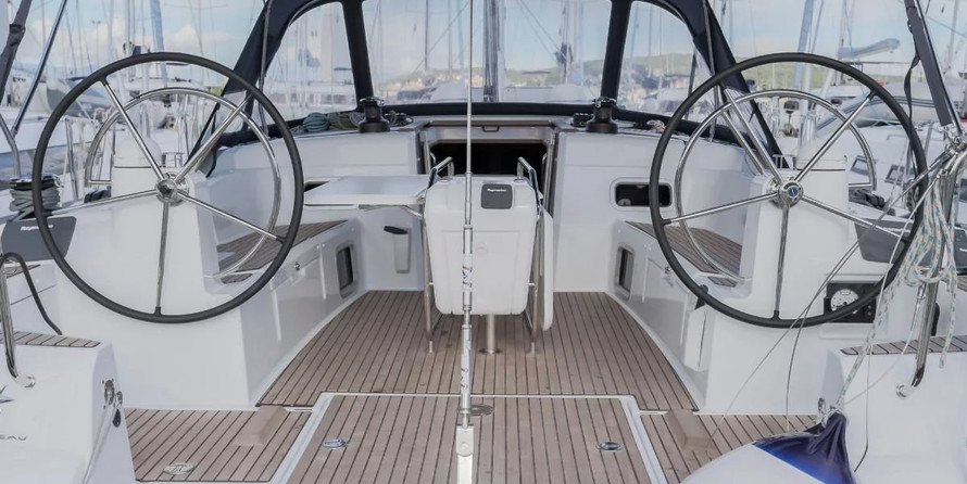 Bavaria Cruiser 51