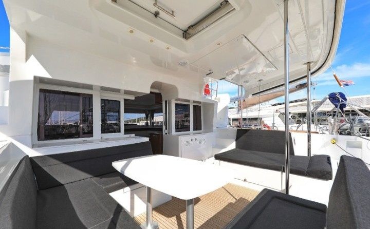 Lagoon 450 F