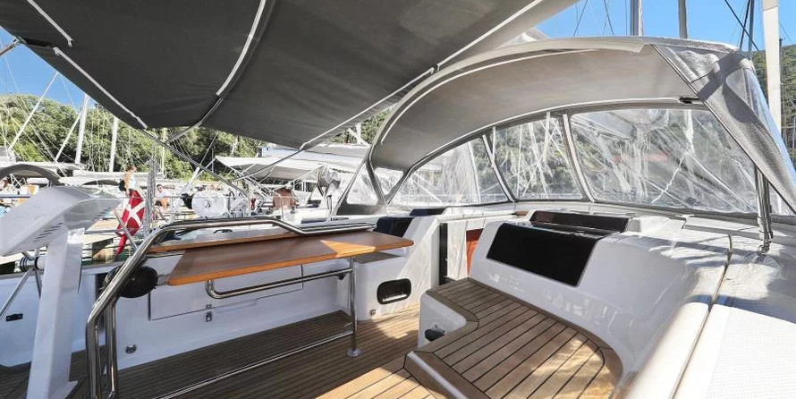 Hanse 458