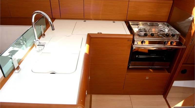 Jeanneau Sun Odyssey 389