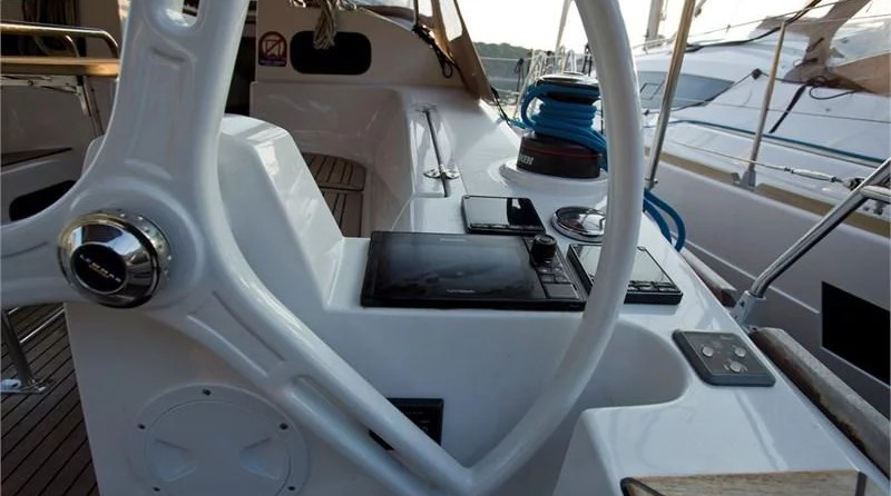 Elan 40 (3Cab)
