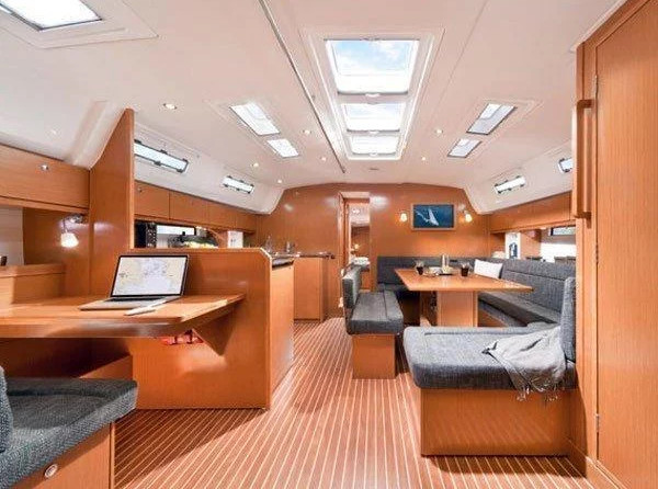 Bavaria Cruiser 50