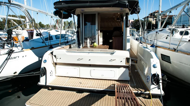 Quicksilver Activ 855 Weekend